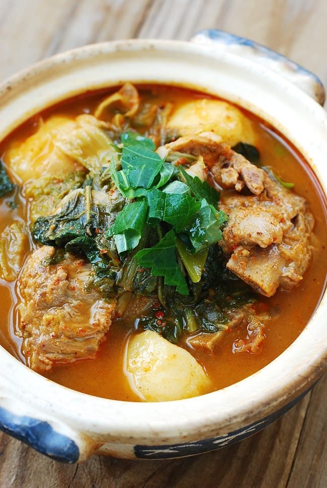 Pork Bone Soup (Gamjatang) (per 32 oz)